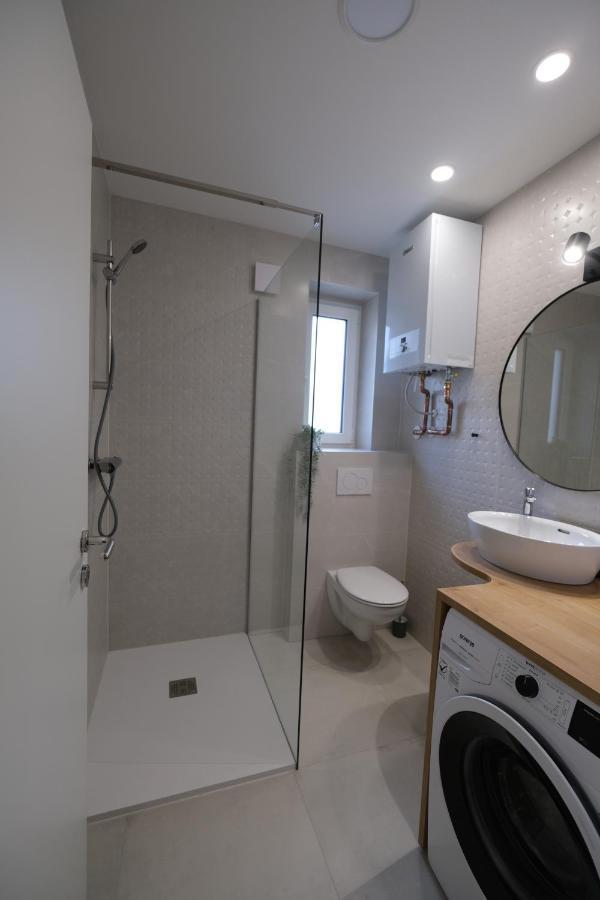 Apartments Emona Free Parking & Gym 류블랴나 외부 사진